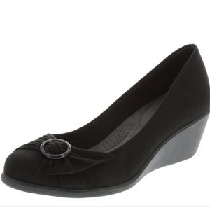 Deflex Comfort Black Wedges in 10W